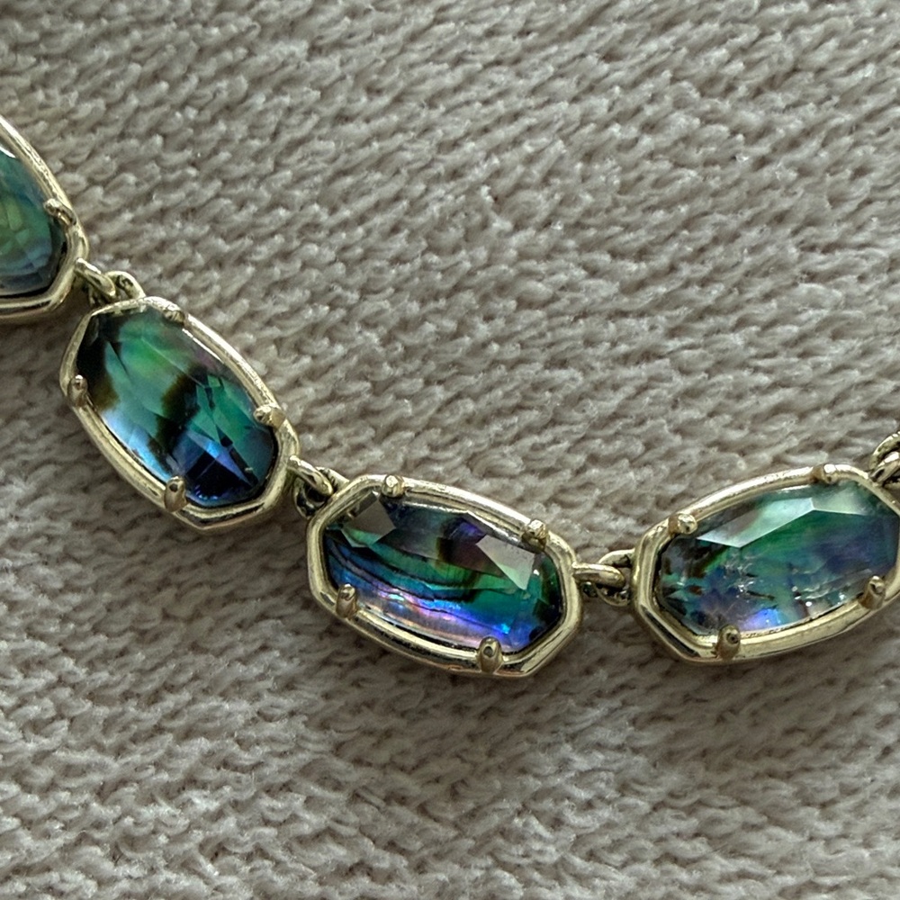 Kendra Scott Grayson gold and abalone necklace - Picture 4 of 6